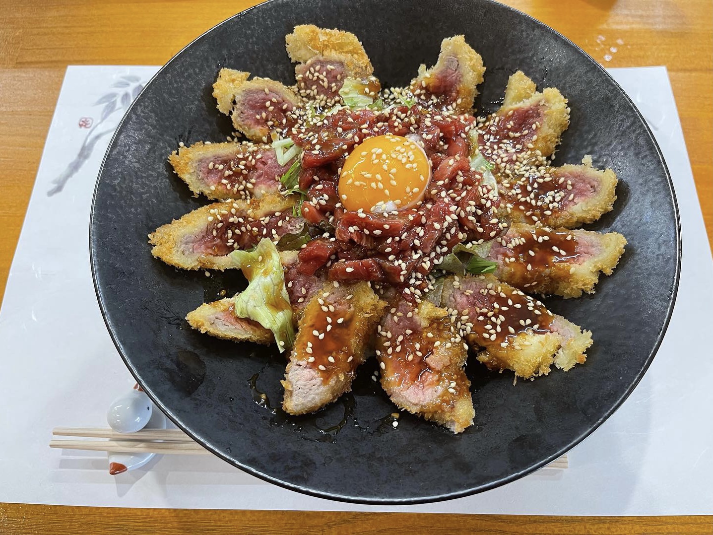 牛かつと美味しいお料理のお店鴨ちゃん