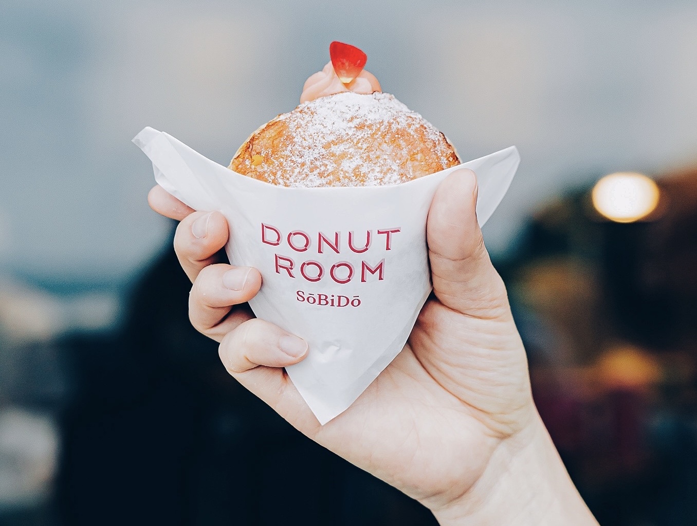 DONUT ROOM