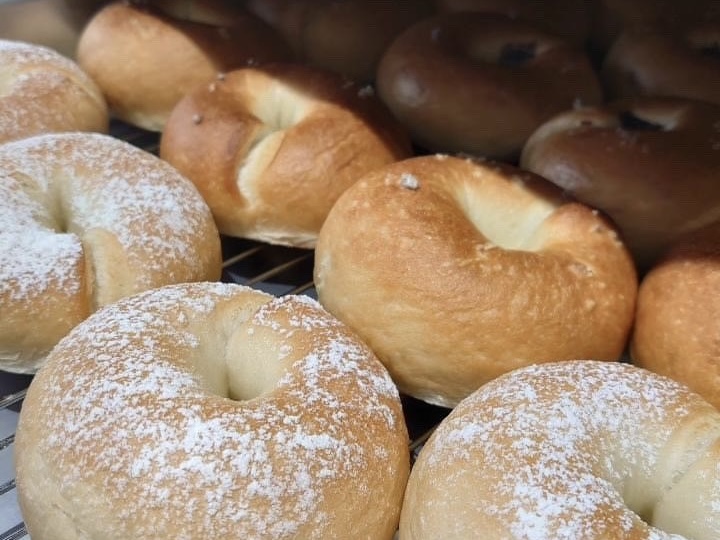 Komo's Bagels