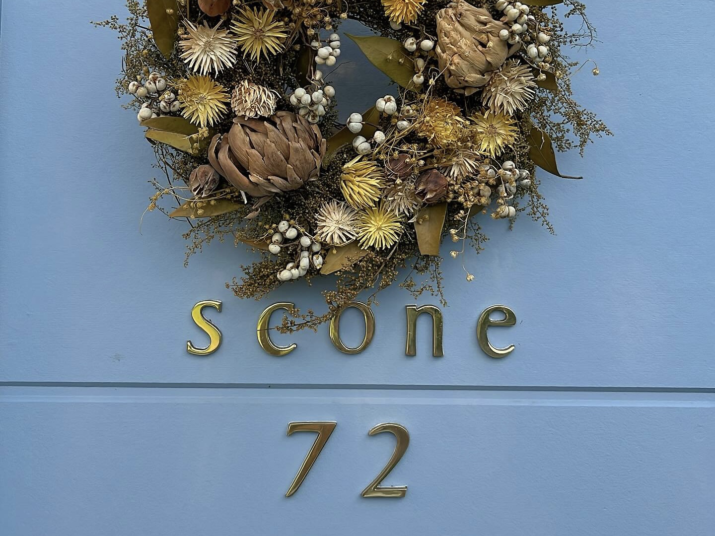 scone72