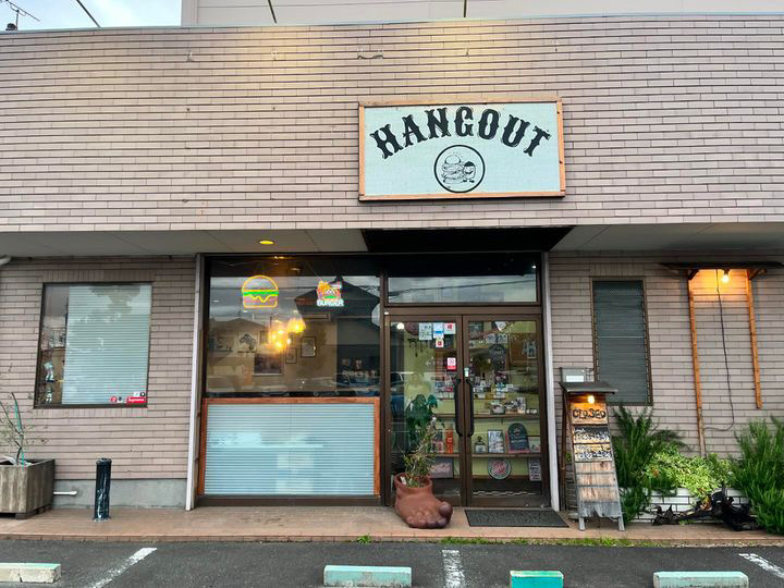 HANGOUT