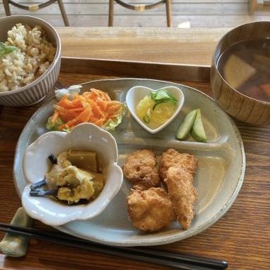 cafe flat