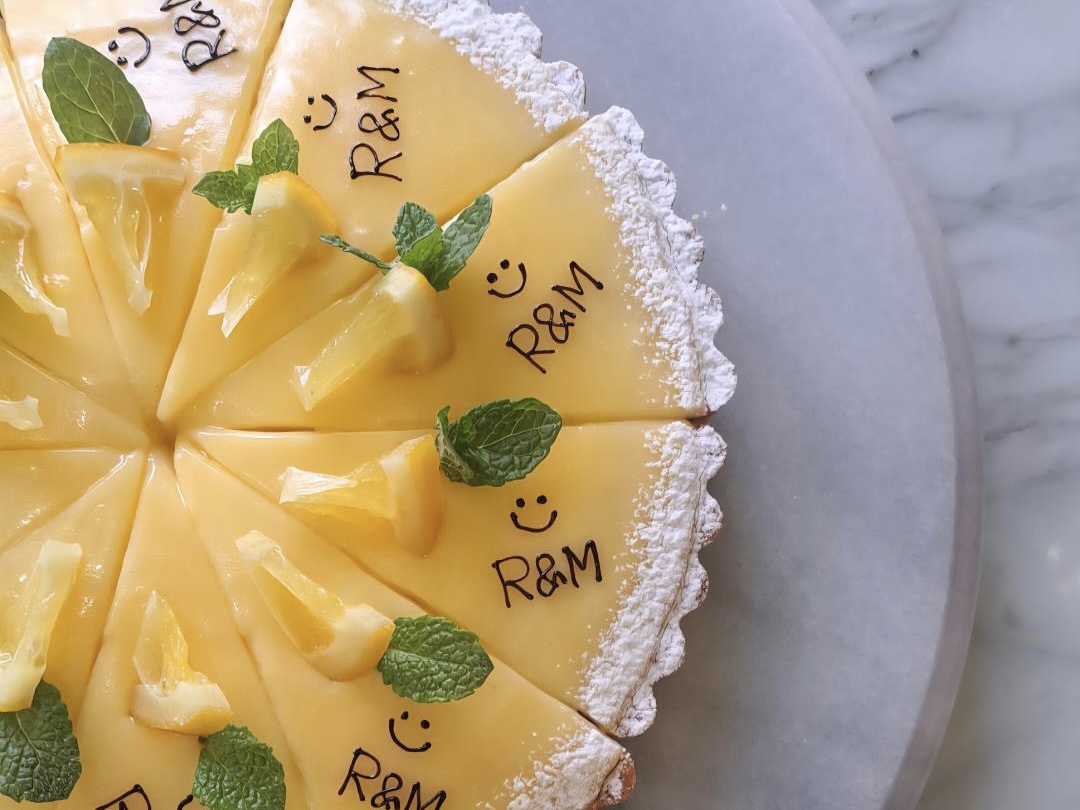 ちいさなケーキ屋さんR&M