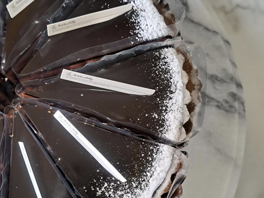 ちいさなケーキ屋さんR&M